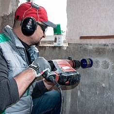 Использование коронки по бетону для розеток Distar CACC-W T-Бетон Magnet SDS Plus 68 мм Использование коронки по бетону для розеток Distar CACC-W T-Бетон Magnet SDS Plus 68 мм