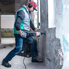 Применение коронки по бетону для розеток Distar CACC-W T-Бетон Magnet SDS Plus 68 мм Применение коронки по бетону для розеток Distar CACC-W T-Бетон Magnet SDS Plus 68 мм