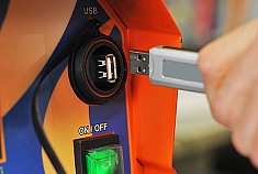 USB-разъем электромуфтового сварочного аппарата Ritmo Elektra 400 USB-разъем электромуфтового сварочного аппарата Ritmo Elektra 400