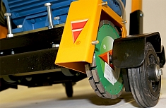 Установка двух дисков электрического раздельщика трещин Сплитстоун CS-915E Установка двух дисков электрического раздельщика трещин Сплитстоун CS-915E